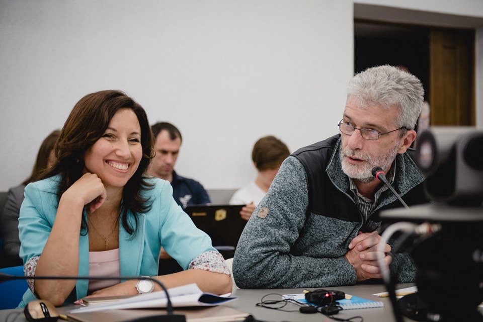 60713924_2174663122625300_2507499862723919872_n